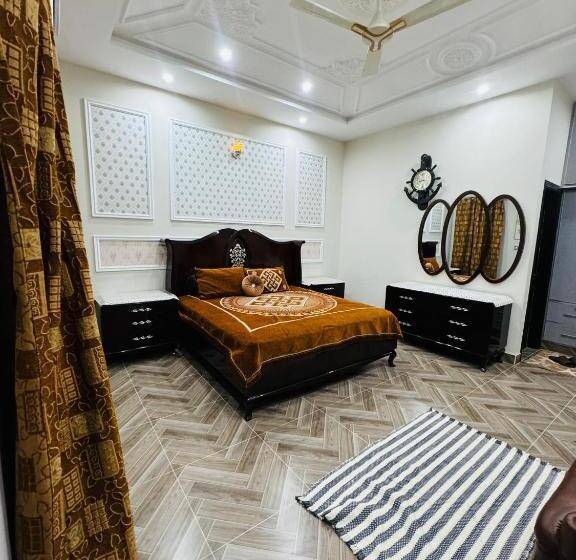 پانسیون Stay With Talha