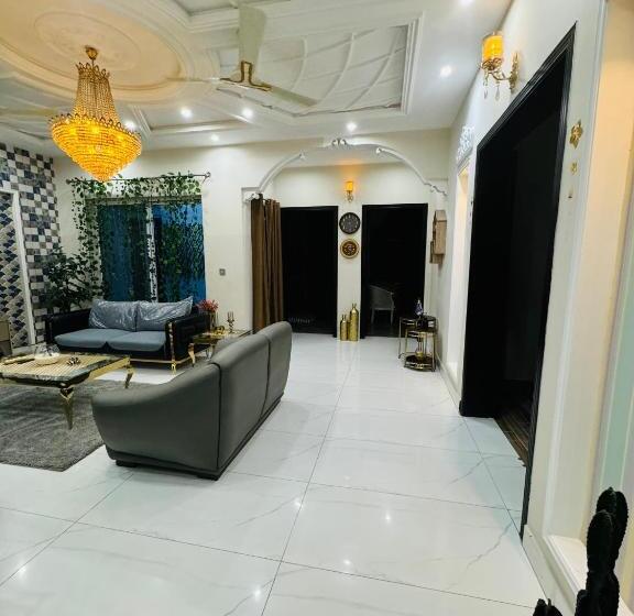 پانسیون Stay With Talha