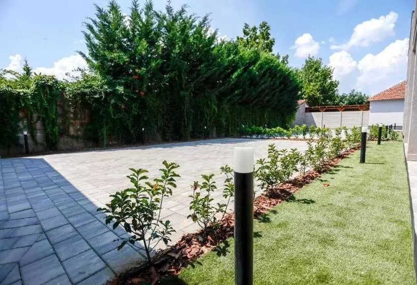 Várkapu Apartmanok 2