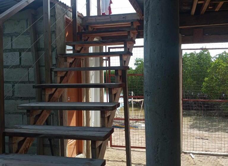 Cămin Olango Transient   Riverview