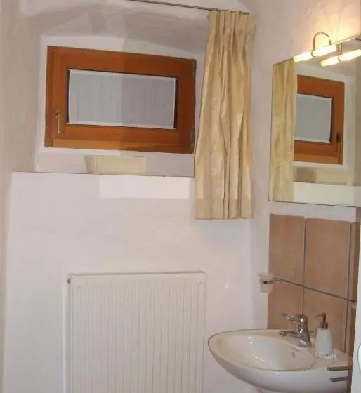 Aamiaismajoitus (B&B) Beb Ariefil   Tenno