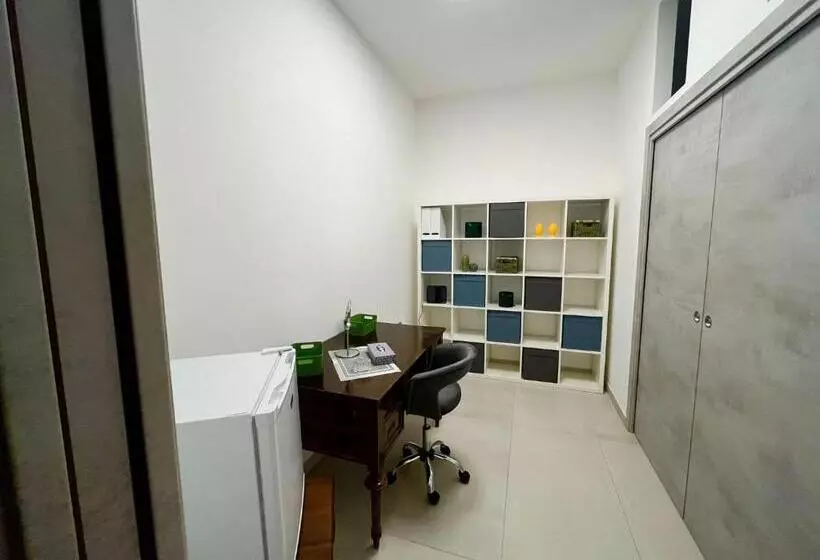 تختخواب و صبحانه Maison D Elena