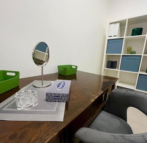 تختخواب و صبحانه Maison D Elena