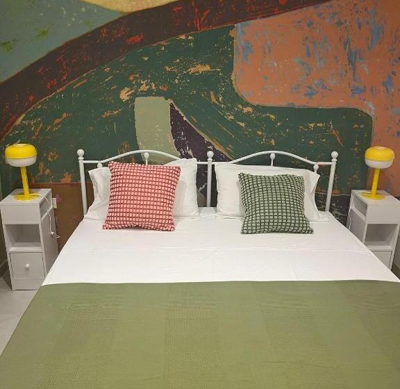 تختخواب و صبحانه Maison D Elena