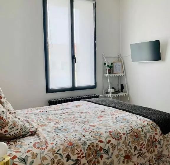 Aamiaismajoitus (B&B) Perne, Chambre D Hôtes à La Campagne