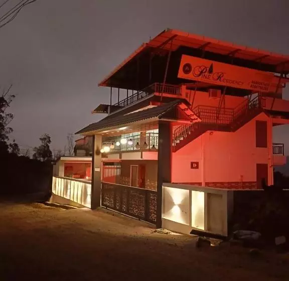 ベッドアンドブレックファースト Pine Residency, Vagamon