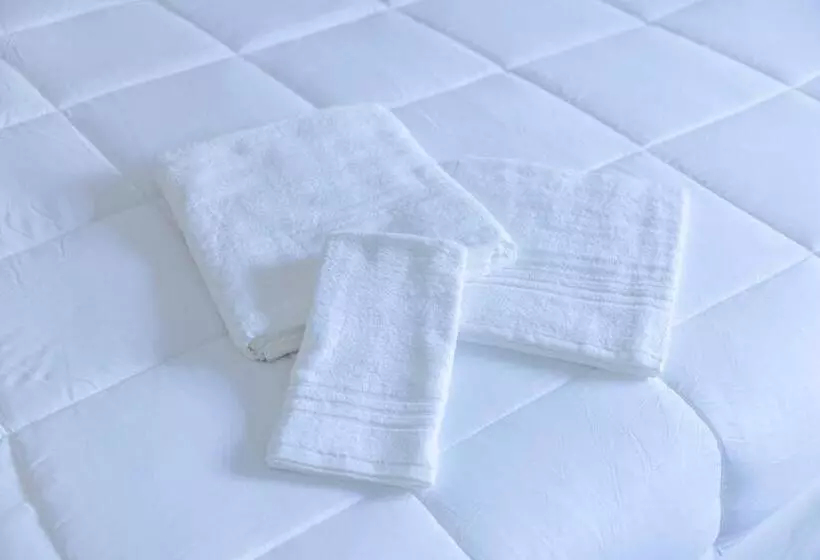 تختخواب و صبحانه V&g Palma Di Montechiaro