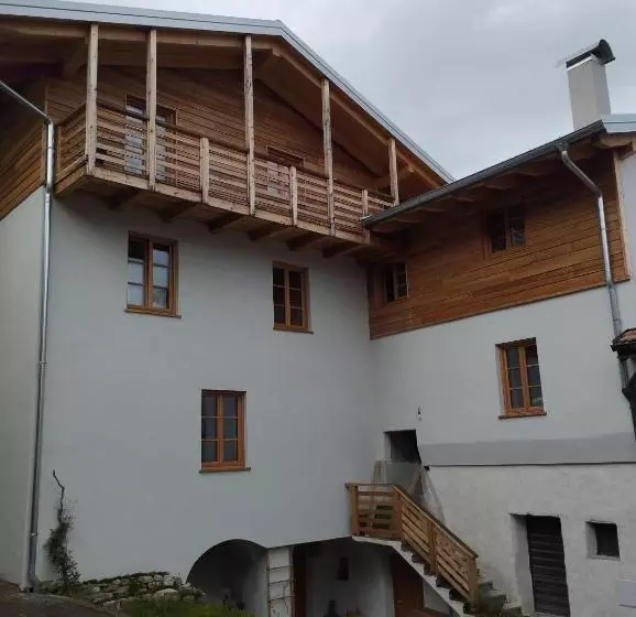 ホテル Agriturismo Mirtilla