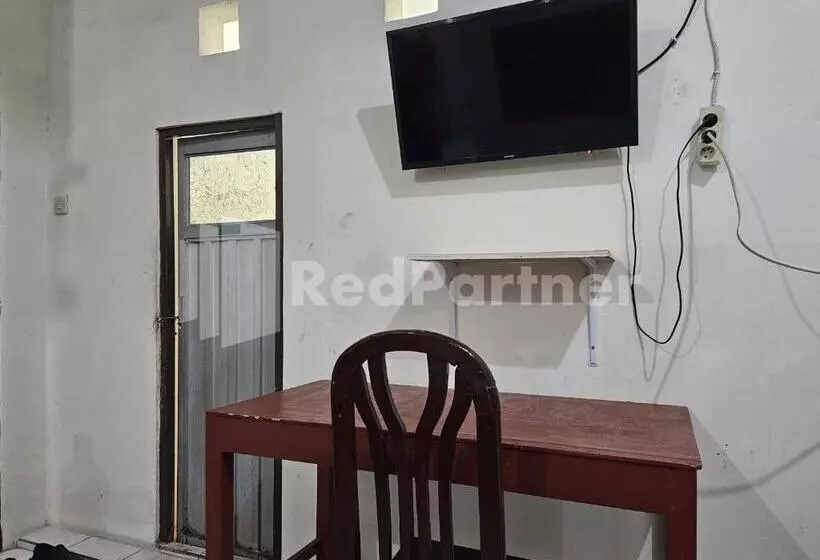 Hotelli Gedangan Indah Homestay Redpartner