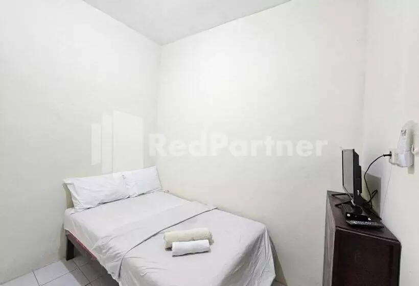 Hotelli Gedangan Indah Homestay Redpartner