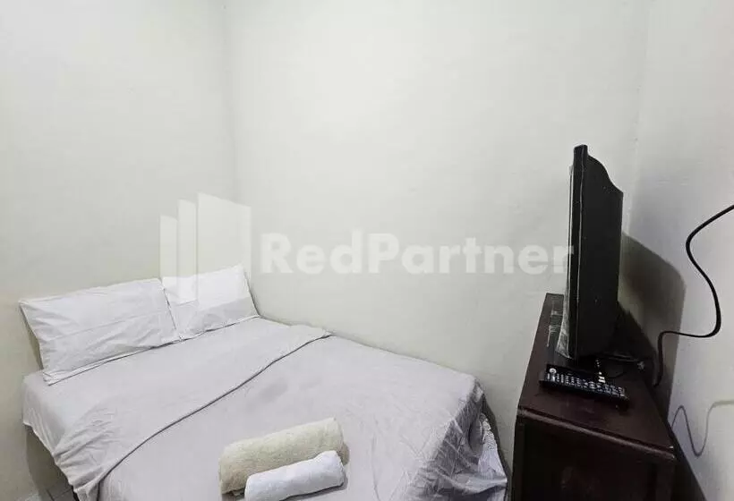 Hotelli Gedangan Indah Homestay Redpartner