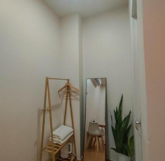 Hotel Iliad S Transient