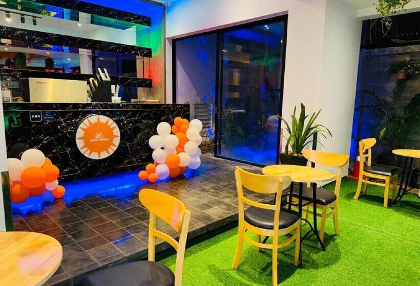 هتل New Centro Pool Villa