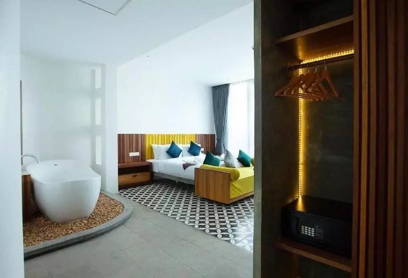 ホテル New Centro Pool Villa