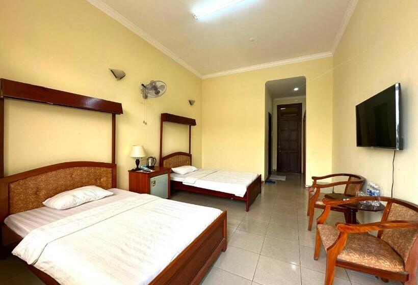 هتل Oyo 1246 Nha Khach Cuc Hau Can