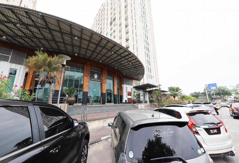 בית מלון כפרי Oyo 91006 Ktc Studio Apartment By My Gunung