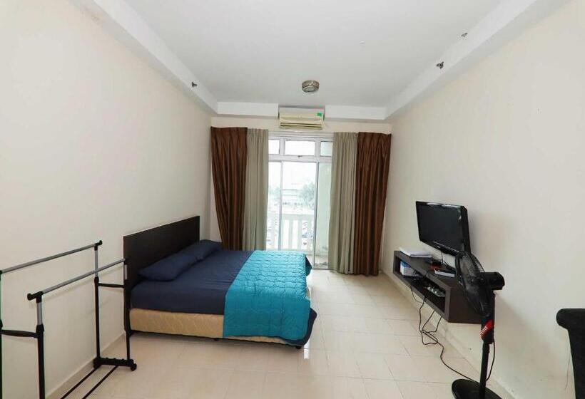 בית מלון כפרי Oyo 91006 Ktc Studio Apartment By My Gunung