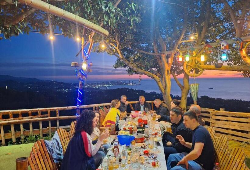 پانسیون Guest House In Makhinjauri