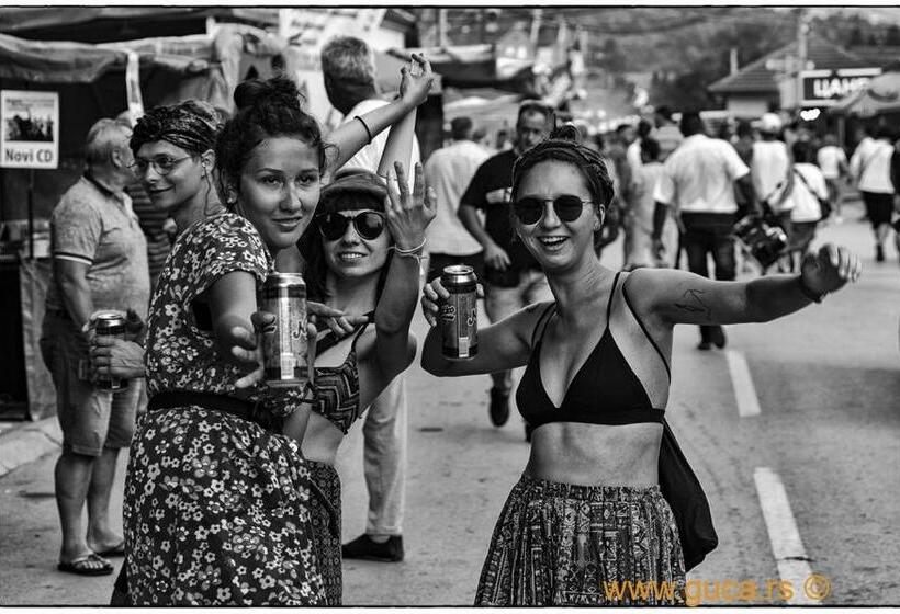 پانسیون Guesthouse Djuro