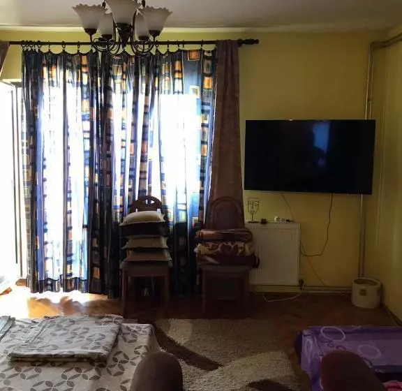 پانسیون Guesthouse Djuro