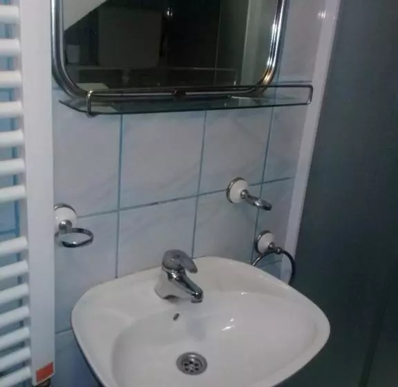 پانسیون Guesthouse Djuro