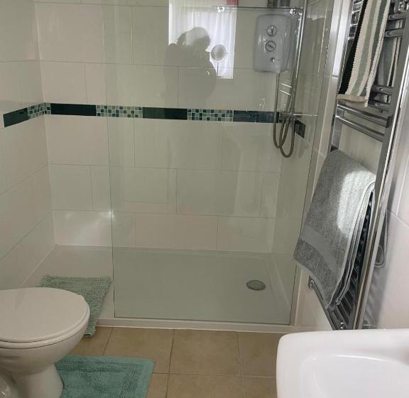 Majatalo Honey House