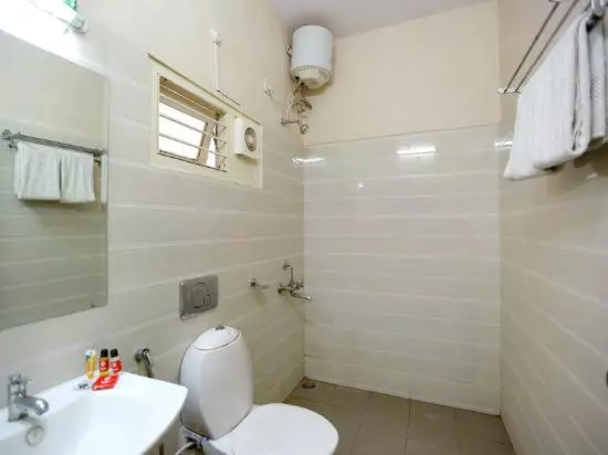 ペンション Sangeetha Ac Rooms And Hotels