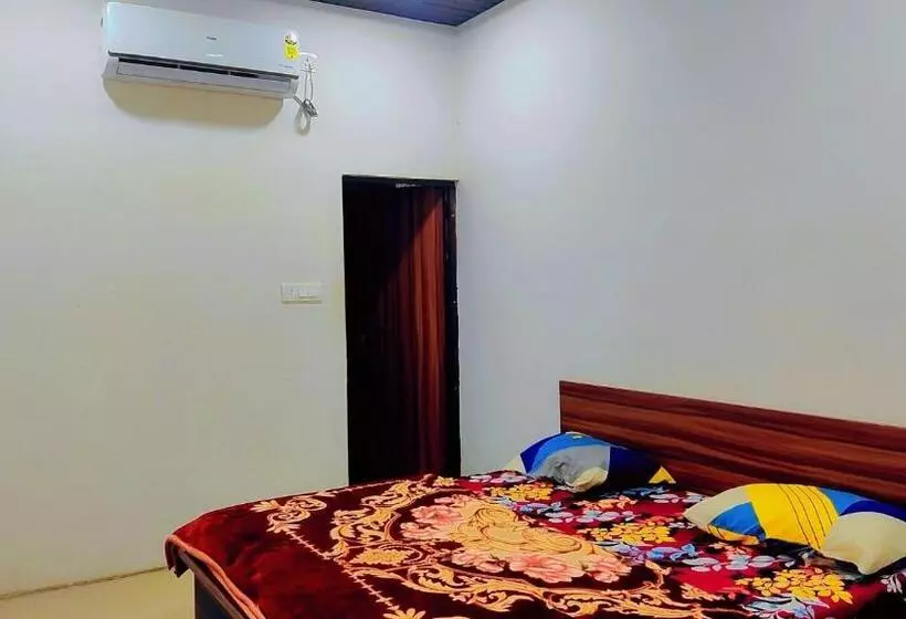 ペンション Shree Banke Bihari Atithi Bhawan