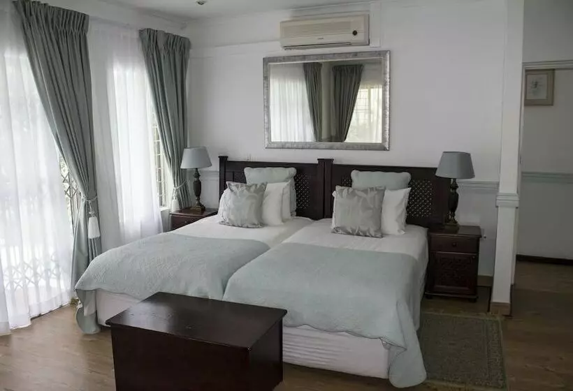 ベッドアンドブレックファースト Avalone Guest House
