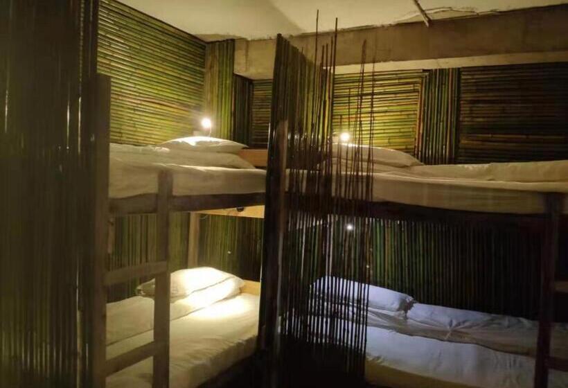 مبيت وإفطار Green Hostel & Sunny Guesthouse