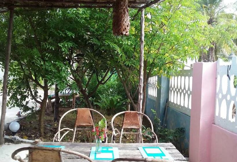 Bed and Breakfast Paje Villa Lounge