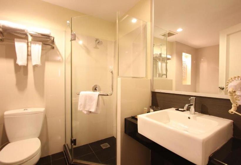 Harmoni One Convention Hotel And Service Apartments