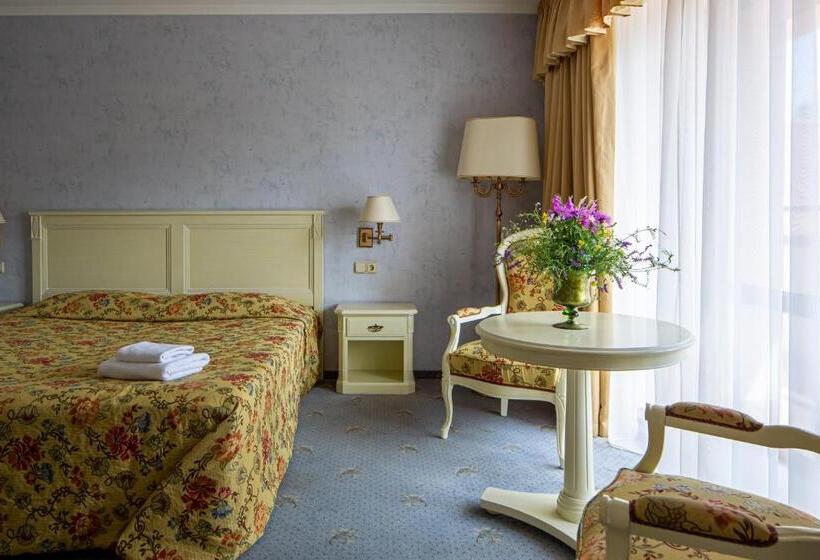 בית מלון כפרי Edelweiss