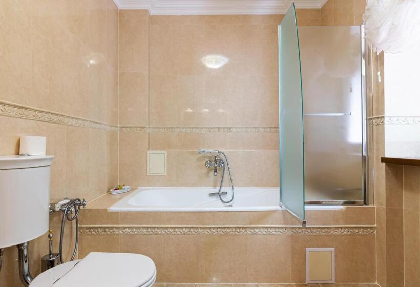 בית מלון כפרי Edelweiss