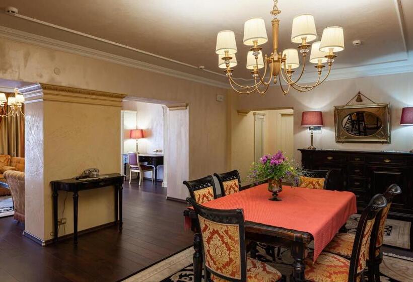 בית מלון כפרי Edelweiss