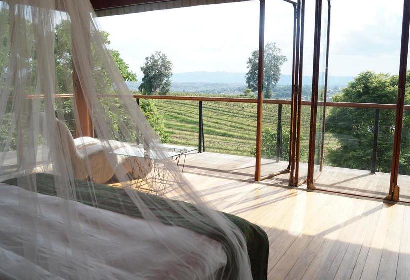 هتل Aythaya Monte Divino Lodge