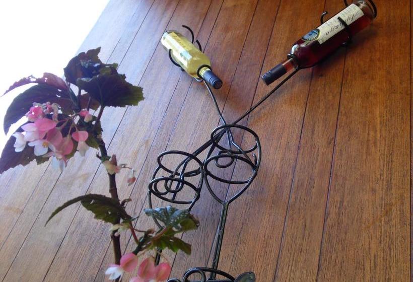 هتل Aythaya Monte Divino Lodge