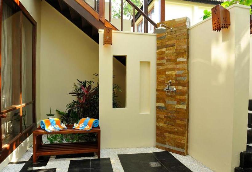 Jade Marina Resort & Spa