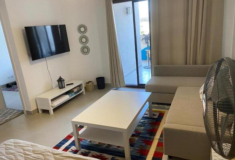 مارينا مراسى