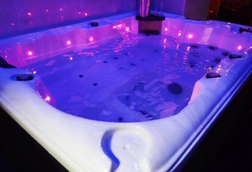 Bed and Breakfast Appartement Jacuzzi Thème égypte