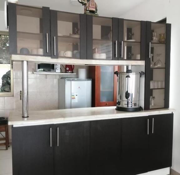 تختخواب و صبحانه Casa Agustina Concón