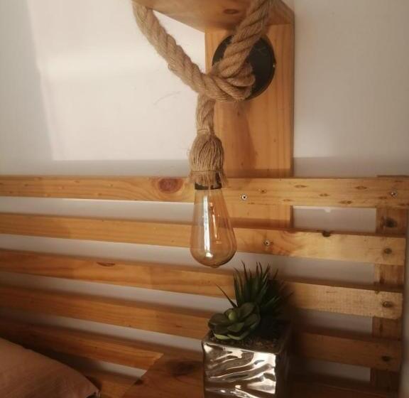 تختخواب و صبحانه Casa Agustina Concón