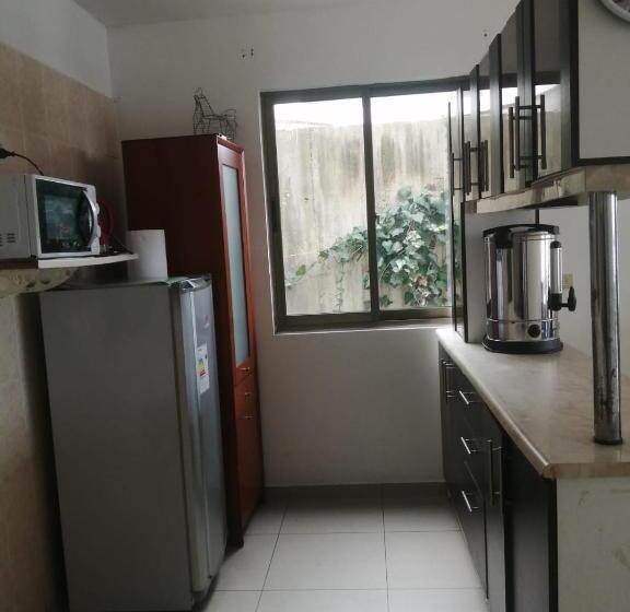 تختخواب و صبحانه Casa Agustina Concón