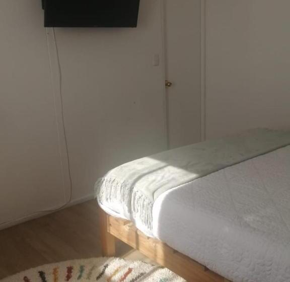 تختخواب و صبحانه Casa Agustina Concón