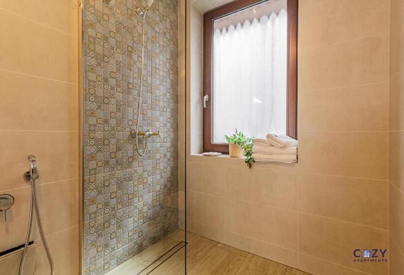 Cozy Brand New Boutique Aparthotel Brasov