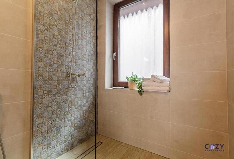 Cozy Brand New Boutique Aparthotel Brasov