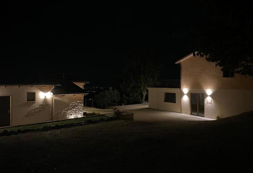 בית מלון כפרי Agriturismo La Quercia Bella