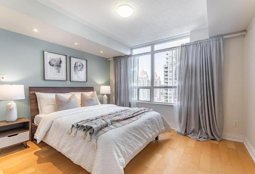 فندق Executive 1 Plus Den Condo, Parking