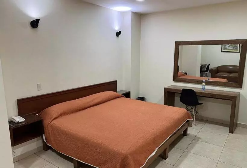 Hotelli Fiesta Alteña