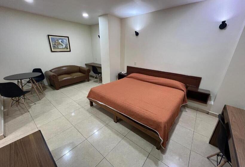 Отель Fiesta Alteña